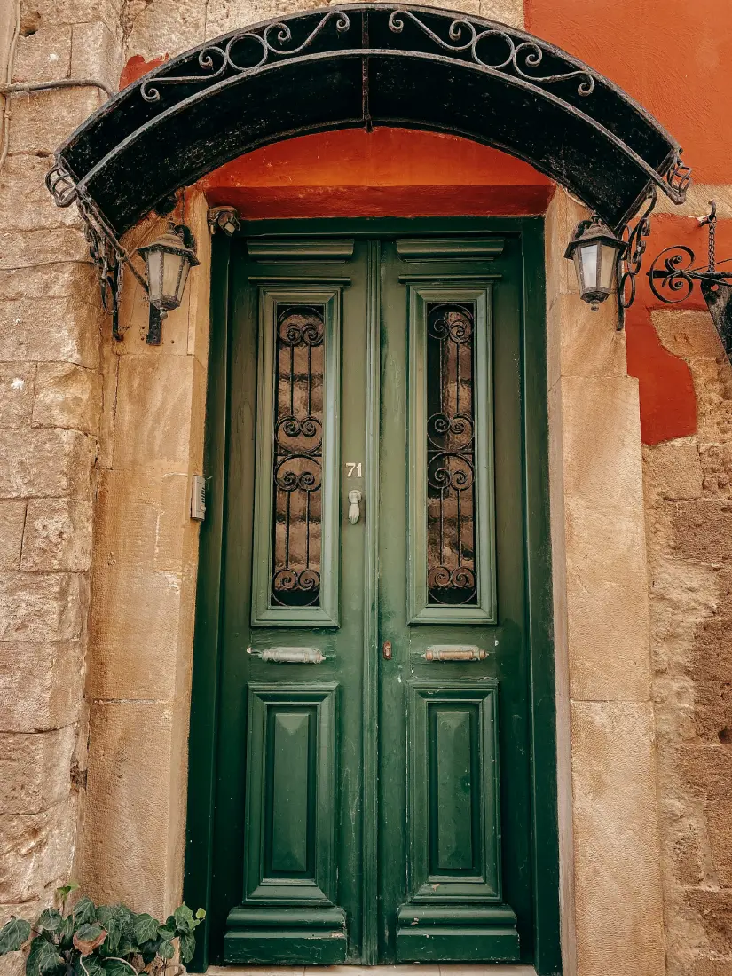 Foreign Investors Choose Cretan Traditional Houses