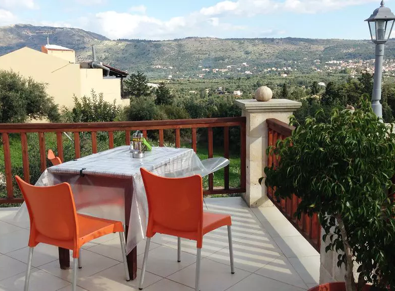 An Idyllic Village House for Sale in Apokoronas - Chania Real Estate