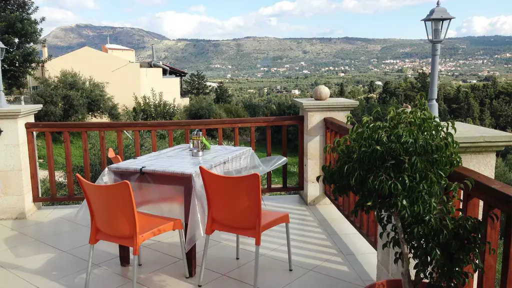 An Idyllic Village House for Sale in Apokoronas - Chania Real Estate