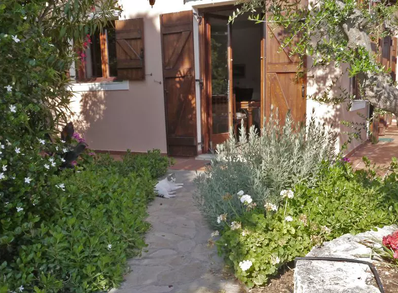 An Idyllic Village House for Sale in Apokoronas - Chania Real Estate
