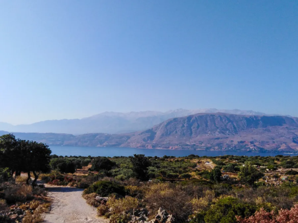 Aroni Land Plot for Sale in Akrotiri Area - CHnaia Real Estate