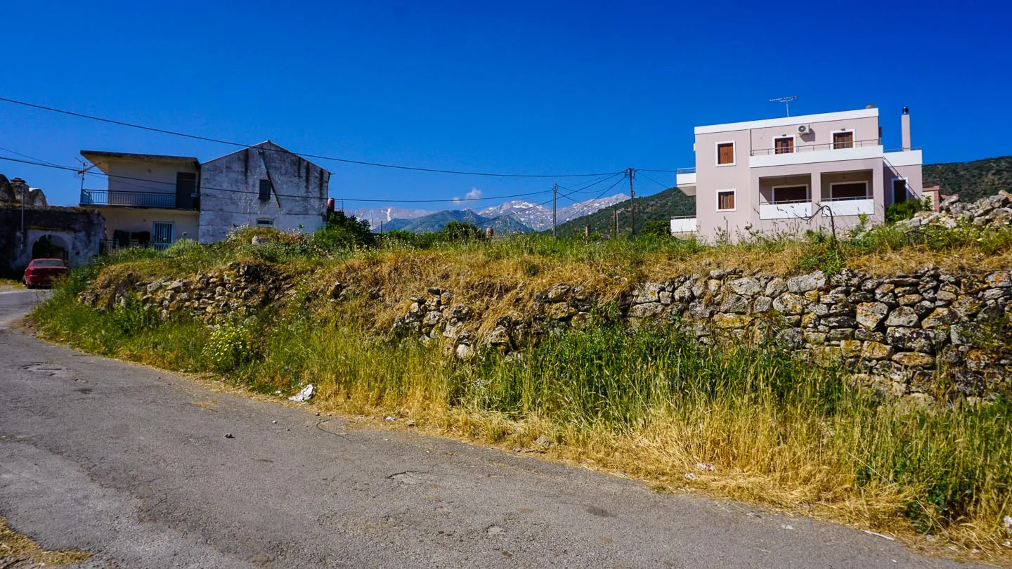Corner Plot for Sale in Apokoronas (Stylos) - Chania Real Estate Experts