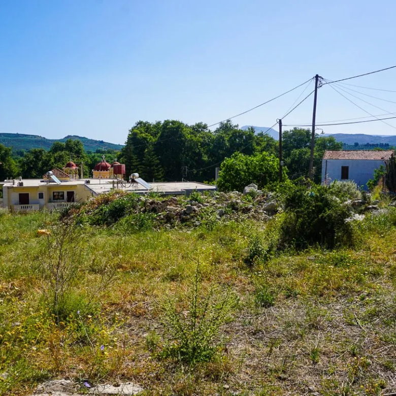 Corner Plot for Sale in Apokoronas (Stylos) - Chania Real Estate Experts