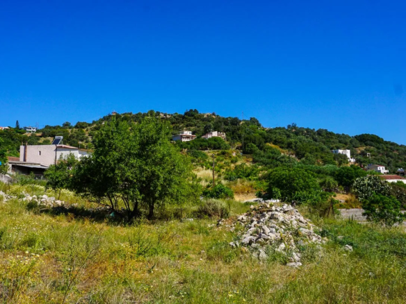 Corner Plot for Sale in Apokoronas (Stylos) - Chania Real Estate Experts