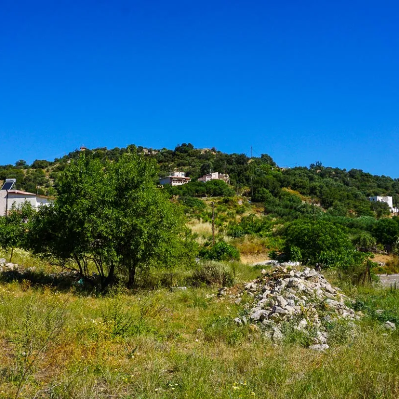 Corner Plot for Sale in Apokoronas (Stylos) - Chania Real Estate Experts