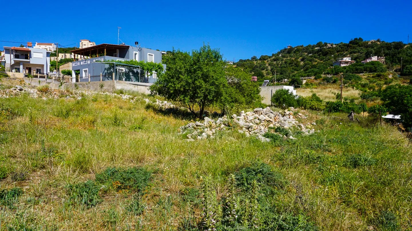Corner Plot for Sale in Apokoronas (Stylos) - Chania Real Estate Experts