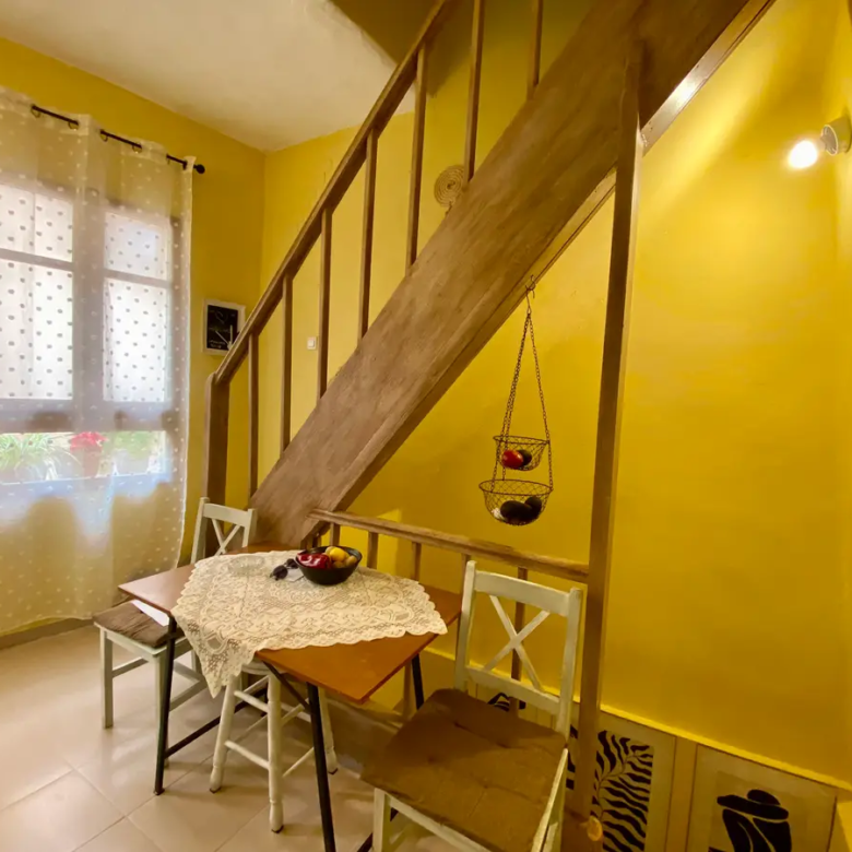 Stunning 4-Bedroom Semi-Detached House in Chania’s Old Town