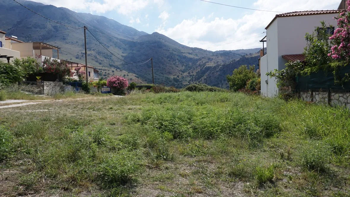Kournas Lake Views Plot for Sale, Apokoronas, Chania Real Estate Experts