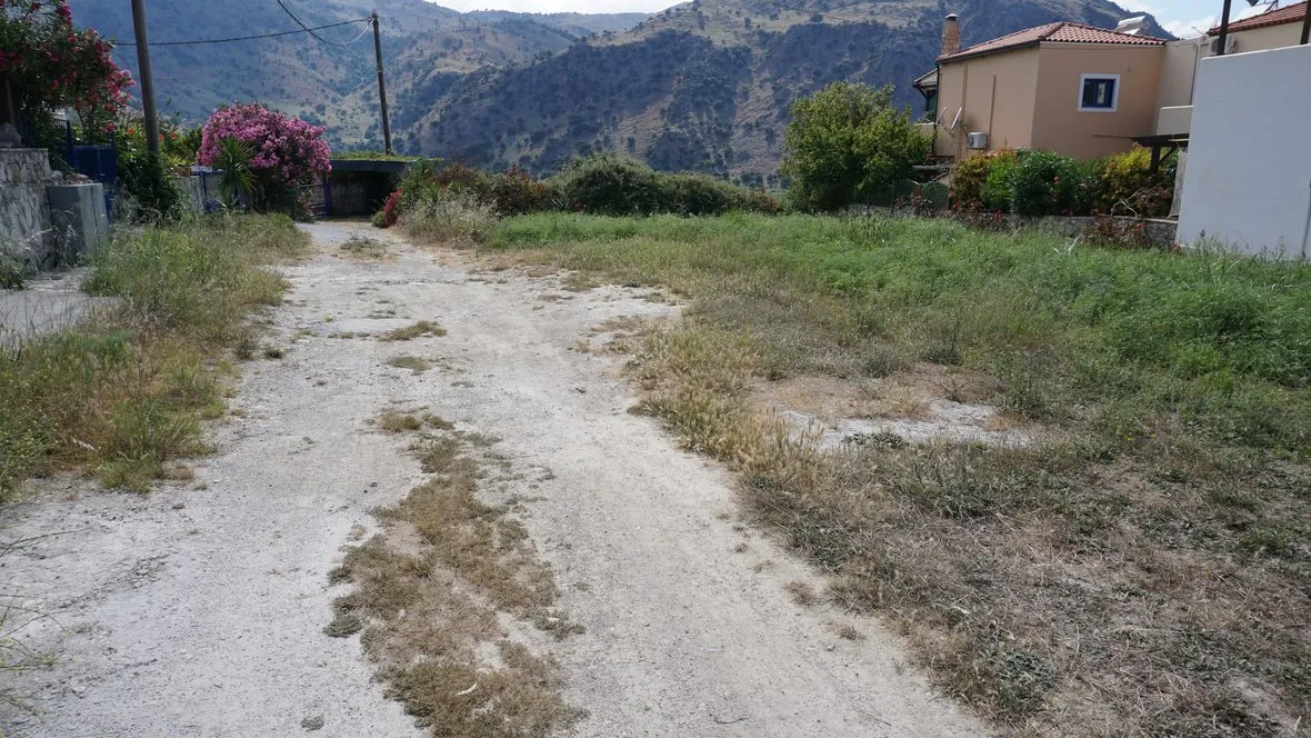 Kournas Lake Views Plot for Sale, Apokoronas, Chania Real Estate Experts