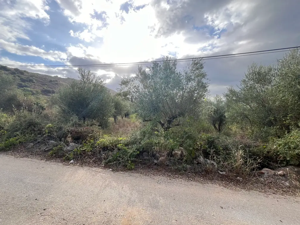 Plot with 400 sq.m. Build Potential in Exopoli, Georgioupoli.