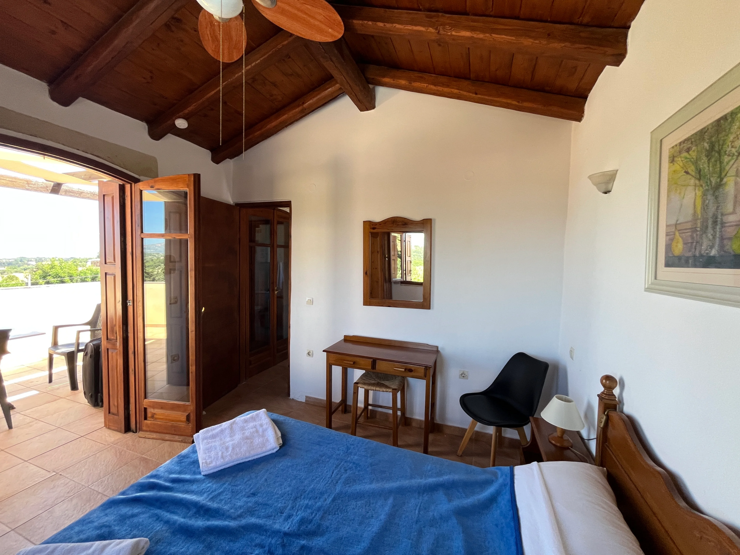 vamos-two-bedroom-maisonette-for-sale (7)