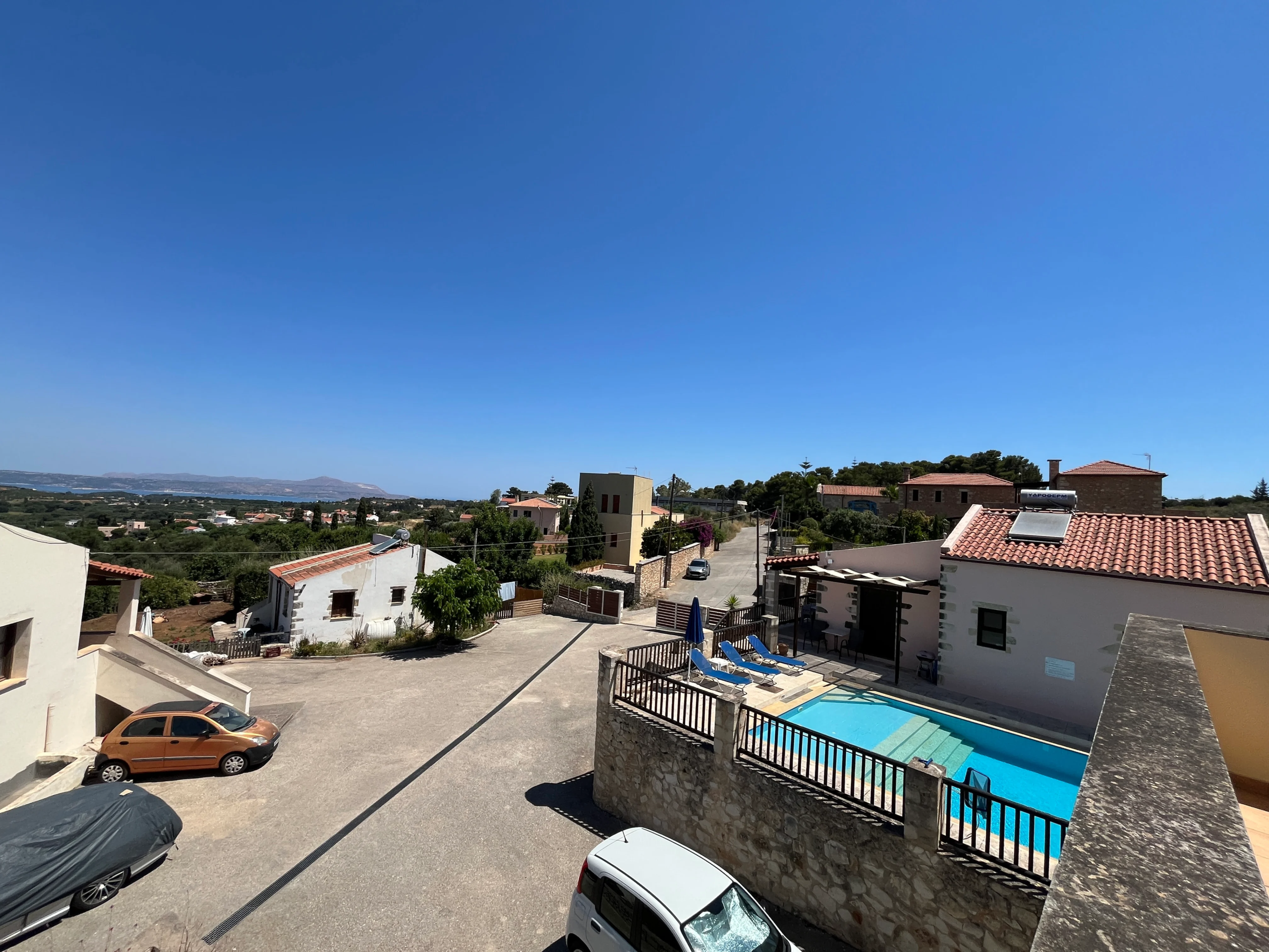 vamos-two-bedroom-maisonette-for-sale (8)