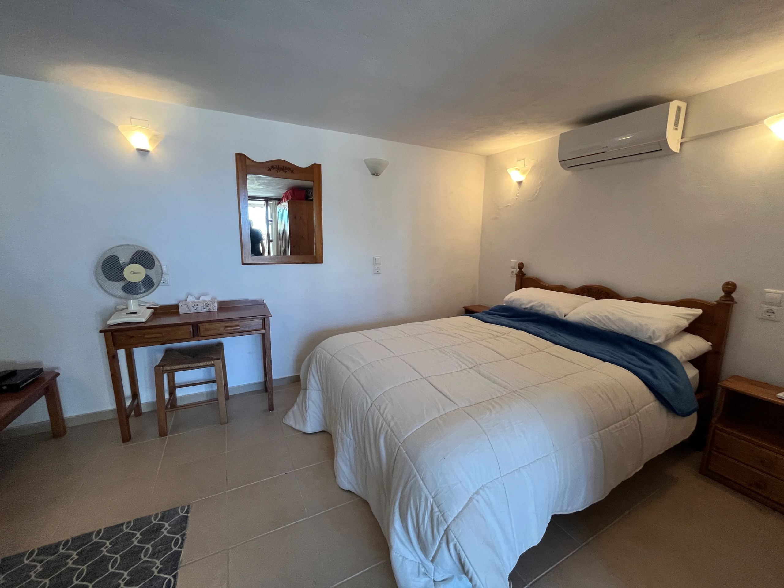 vamos-two-bedroom-maisonette-for-sale (8)